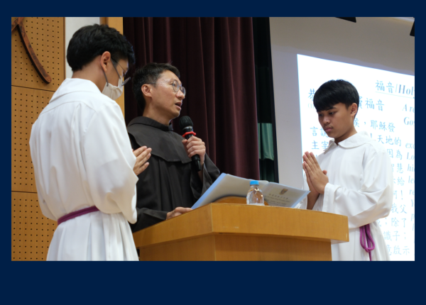 Praying Assembly of St. Francis Assisi